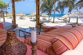Punta Sal Suites & Bungalows Resort