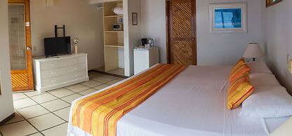Punta Sal Suites & Bungalows Resort