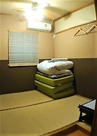 Dyeing and Hostel NAKASHIMAYA - Caters to Women