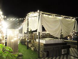 Dyeing and Hostel NAKASHIMAYA - Caters to Women