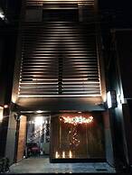 Dyeing and Hostel NAKASHIMAYA - Caters to Women