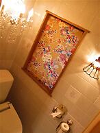 Dyeing and Hostel NAKASHIMAYA - Caters to Women