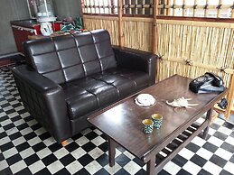 Dyeing and Hostel NAKASHIMAYA - Caters to Women