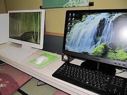 Dyeing and Hostel NAKASHIMAYA - Caters to Women