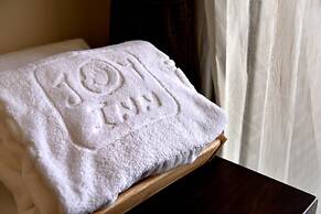 Joy Inn