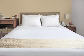 LeGreen Suite Gatot Subroto