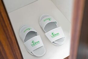 LeGreen Suite Gatot Subroto