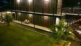 Na-tub Hostel