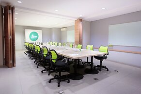 LeGreen Suite Kuningan