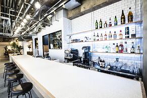 HafH Fukuoka THE LIFE - Hostel