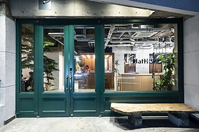 HafH Fukuoka THE LIFE - Hostel