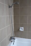 Peaceful Service Suites at Taragon Puteri Bintang