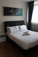 Peaceful Service Suites at Taragon Puteri Bintang