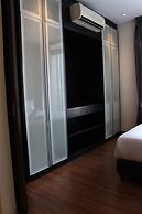 Peaceful Service Suites at Taragon Puteri Bintang