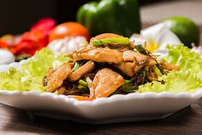 Kep Bay Hotel & Resort