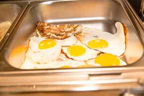 Kep Bay Hotel & Resort