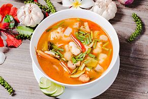 Kep Bay Hotel & Resort