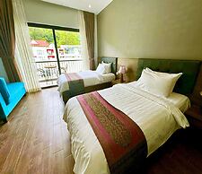 Kep Bay Hotel & Resort