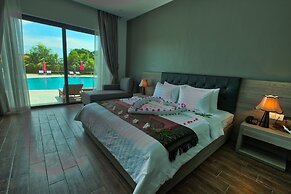 Kep Bay Hotel & Resort