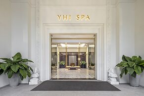 Melia Vinpearl Cam Ranh Beach Resort