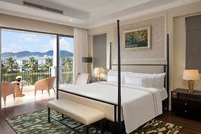 Melia Vinpearl Cam Ranh Beach Resort