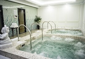 Melia Vinpearl Cam Ranh Beach Resort