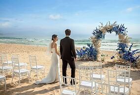 Melia Vinpearl Cam Ranh Beach Resort