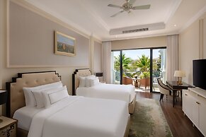 Melia Vinpearl Cam Ranh Beach Resort