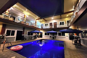 Jo Carter's Hotel and Suites Angeles City