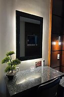 Jo Carter's Hotel and Suites Angeles City