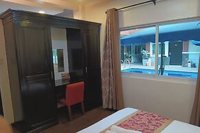 Jo Carter's Hotel and Suites Angeles City