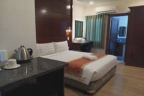 Jo Carter's Hotel and Suites Angeles City