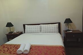 Jo Carter's Hotel and Suites Angeles City