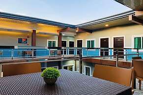 Jo Carter's Hotel and Suites Angeles City