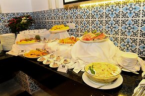 Anarva Mount Lavinia