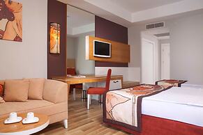 Side Orange Palace - All inclusive