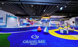 Grand Bay Resort