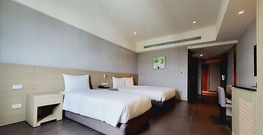 Grand Bay Resort