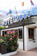 Hotel Motel 2000
