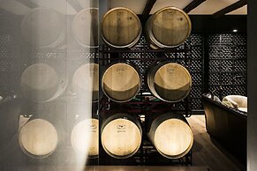 Quinta de S. Bernardo Winery & Farmhouse