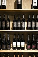 Quinta de S. Bernardo Winery & Farmhouse