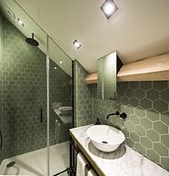 Quinta de S. Bernardo Winery & Farmhouse