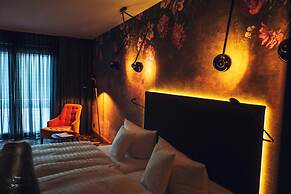 THEhotel at LIPPISCHER HOF