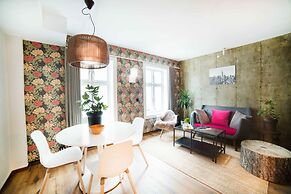 Home Again Nygata 16