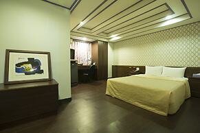 Chief Hotel
