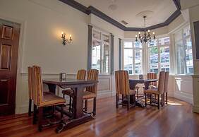 Hotel Harrison Etxea