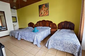 Hotel Las Brisas