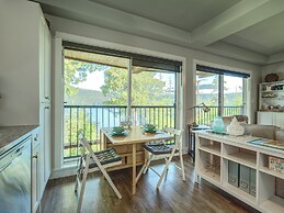 Handsome Dan's Port Renfrew