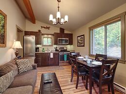 Handsome Dan's Port Renfrew