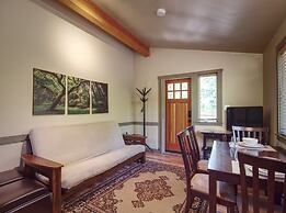 Handsome Dan's Port Renfrew